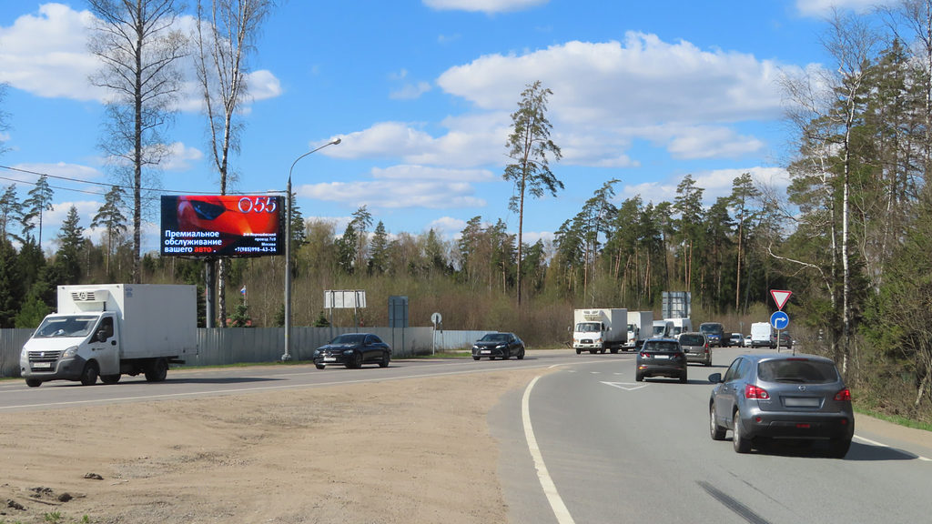 Новорижское шоссе а/д «Петрово-Дальнее-Нахабино», 004км+760м (съезд на Новорижское шоссе) Слева